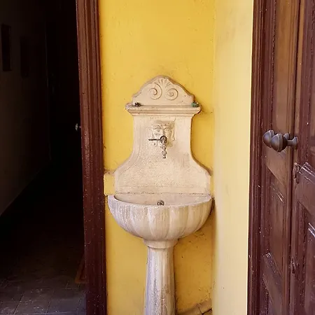 Ai Civici Di - Sartirana 5