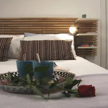 Appartement Ai Civici Di - Sartirana 5 *